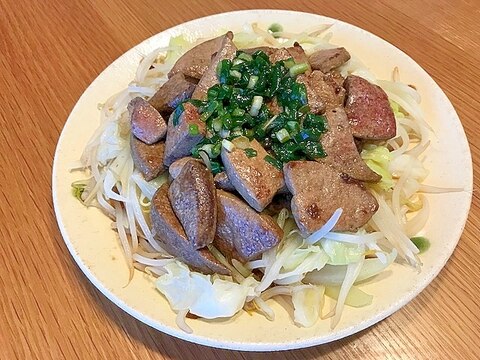 豚レバーのジンギスカン風ネギポン酢がけ